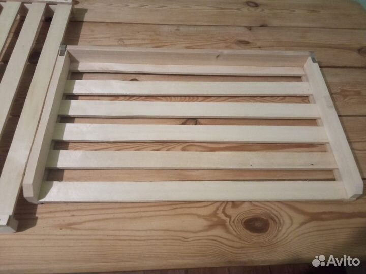 Лотки для перевозки хлеба