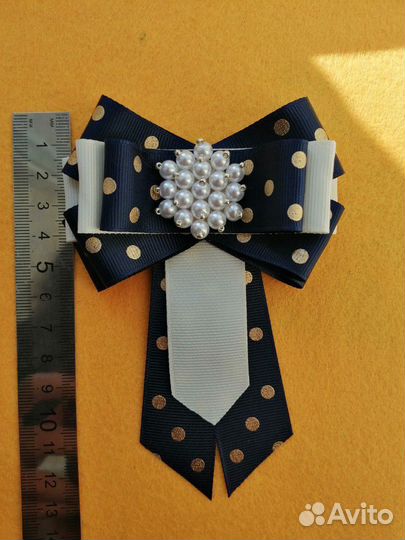 Галстук-брошь