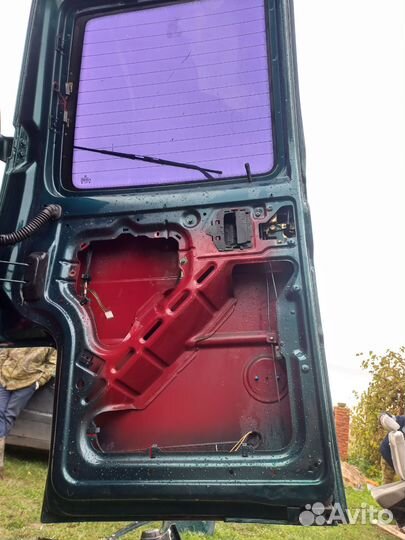 Задние распашные двери фольксваген т4