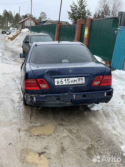 Автомобиль по запчастям