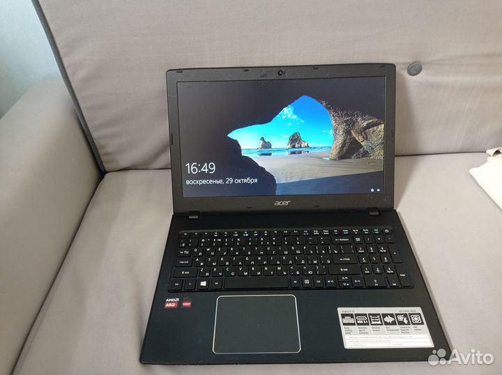 Ноутбук Acer E-15 E5-523G-9225