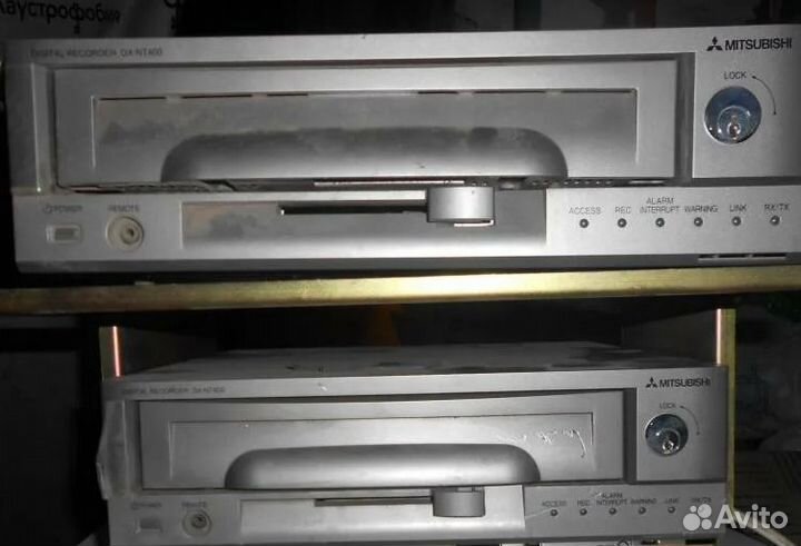 4х канальный видеорегистратор Mitsubishi DX-NT400E