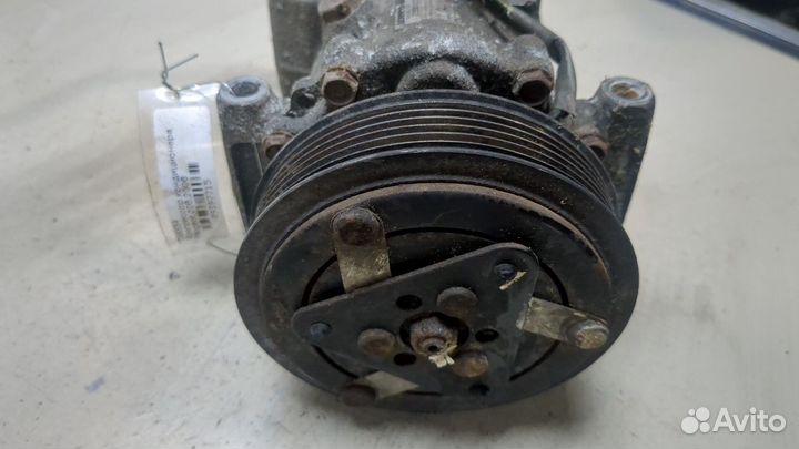 Компрессор кондиционера Peugeot 206