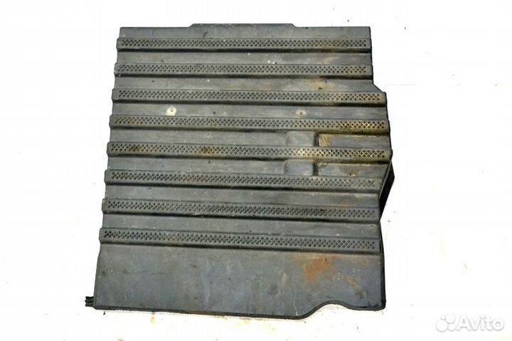 Крышка аккумуляторного ящика scania R-Series (01.0