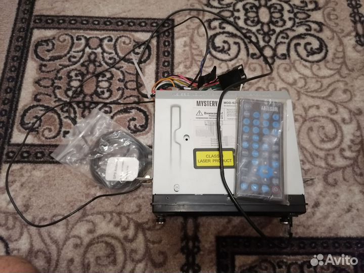 Магнитола, уселитель, саббуфер