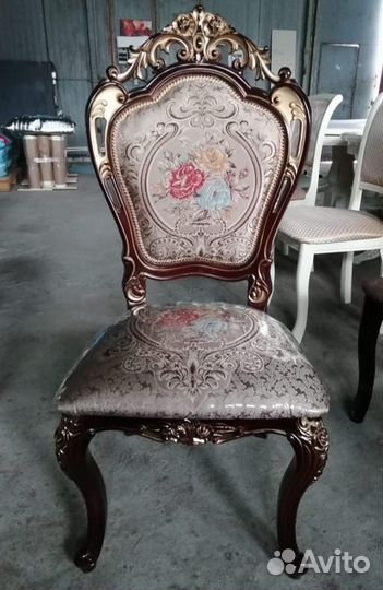 Стулья