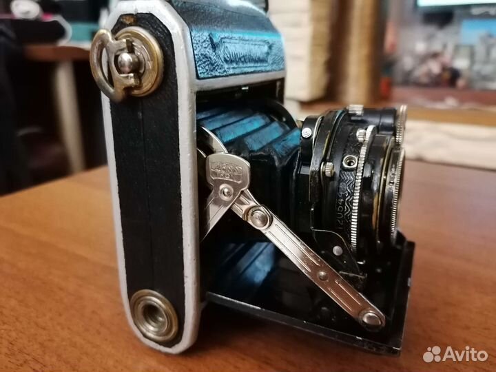 Старый фотоаппарат гармошка