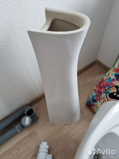 Раковина со смесителем