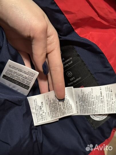 Женский пуховик levis