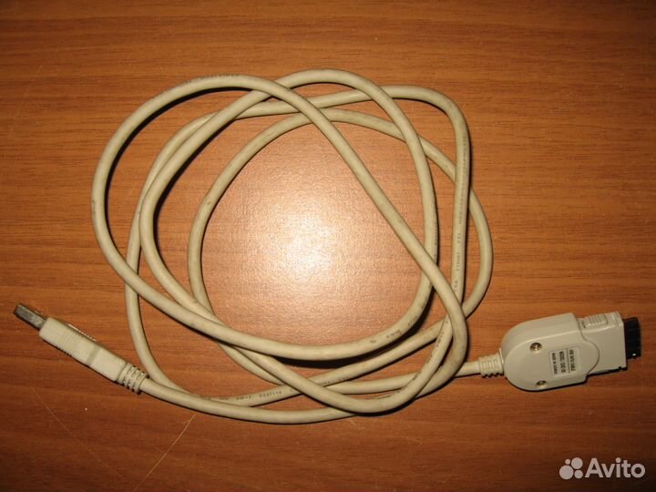 Зарядные устройства, кабели, гарнитуры и др