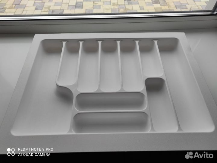 Лоток для столовых приборов