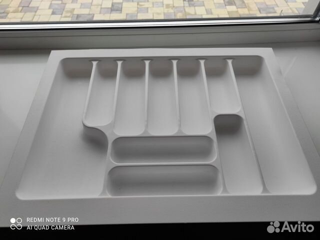 Лоток для столовых приборов