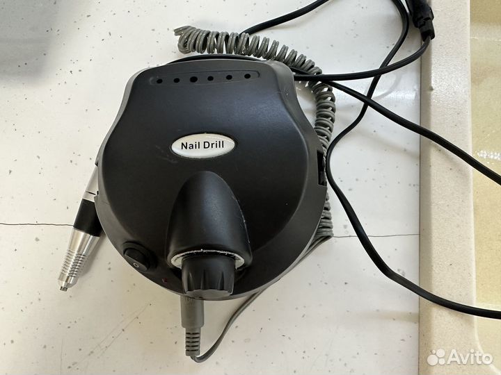 Маникюрная машинка