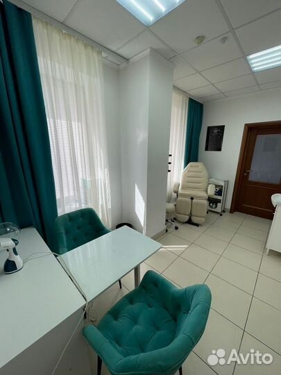 Аренда кабинета маникюра