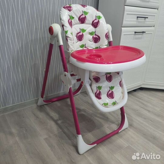 Стульчик для кормления capella