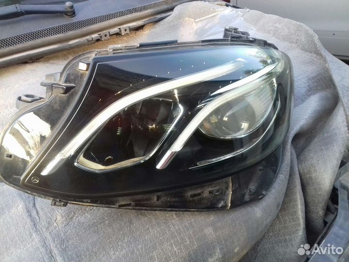 Фара mercedes w213