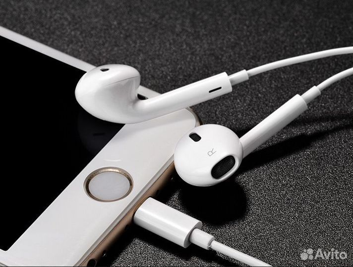 Наушники с разъемом Lightning для 7/8 iPhone