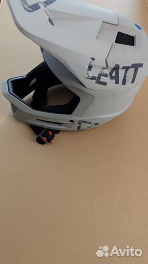 Шлем фулфейс Leatt Gravity 1.0
