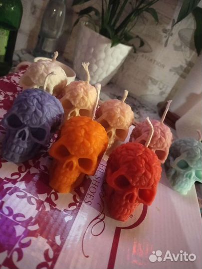 Свеча черепушка