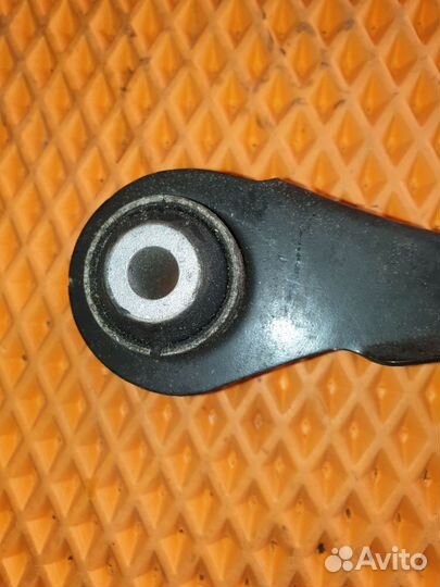 Рычаг задний верхний левый BMW 3 серия F30/F31