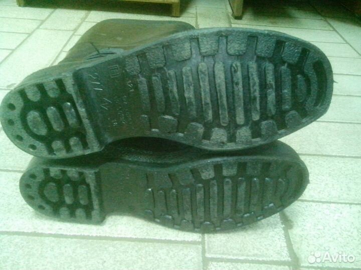 Резиновые сапоги