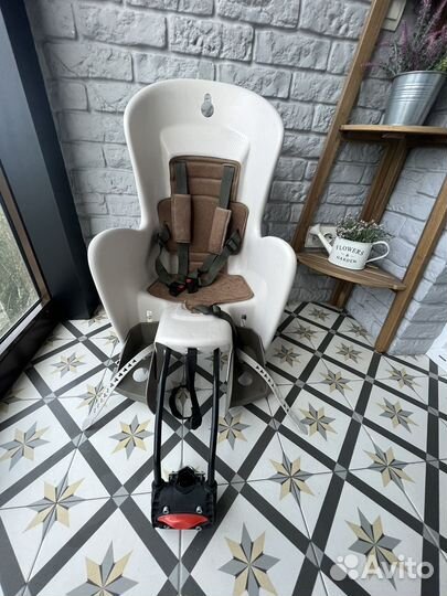 Детское кресло для велосипеда на багажник