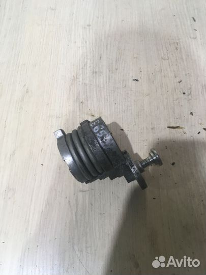 Натяжитель ремня BMW 7 Е65 N62