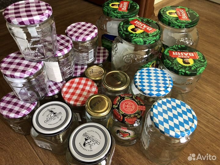 Банки стеклянные (с крышками)