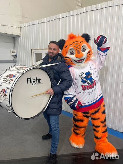 Продам костюм тигра