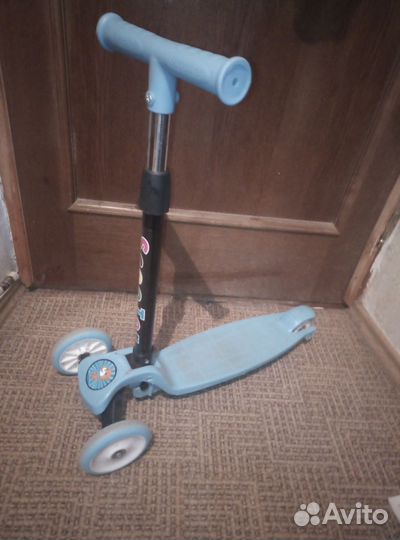 Самокат детский трехколесный