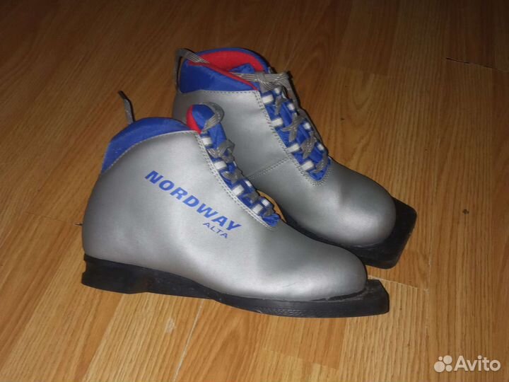 Лыжные ботинки nordway