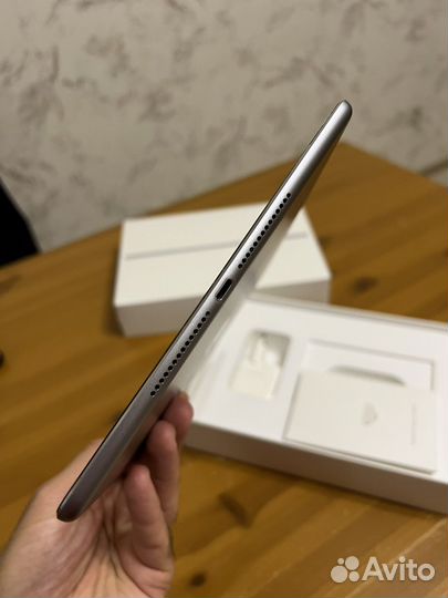 iPad air 2 128 GB WI-FI + Cellular