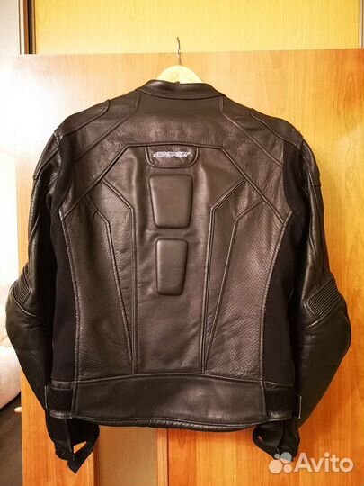 Мотокуртка