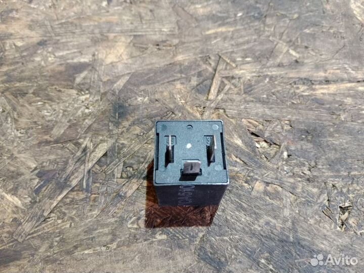 Реле поворотов Ford Ka I (1996—2008)