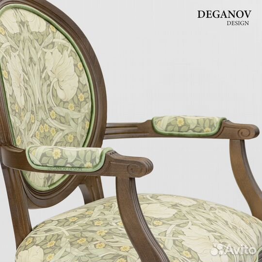 Кресло медальон