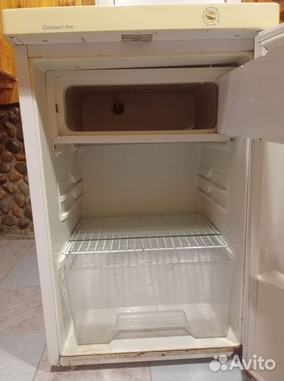 Холодильник бу в рабочем состояние, самовывоз