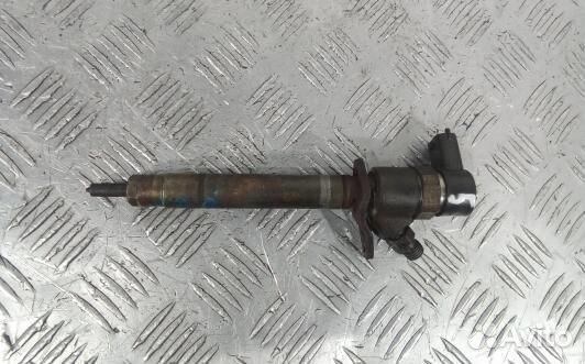 Форсунка дизельная volvo XC90 1 (8NT17AL05)