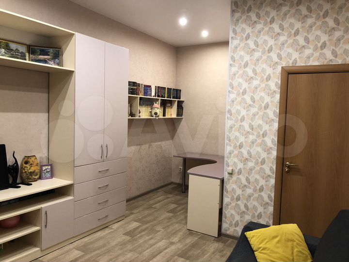 2-к. квартира, 54,4 м², 1/3 эт.