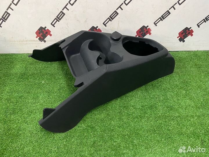 Консоль центральная Renault Logan 2 Sandero 2