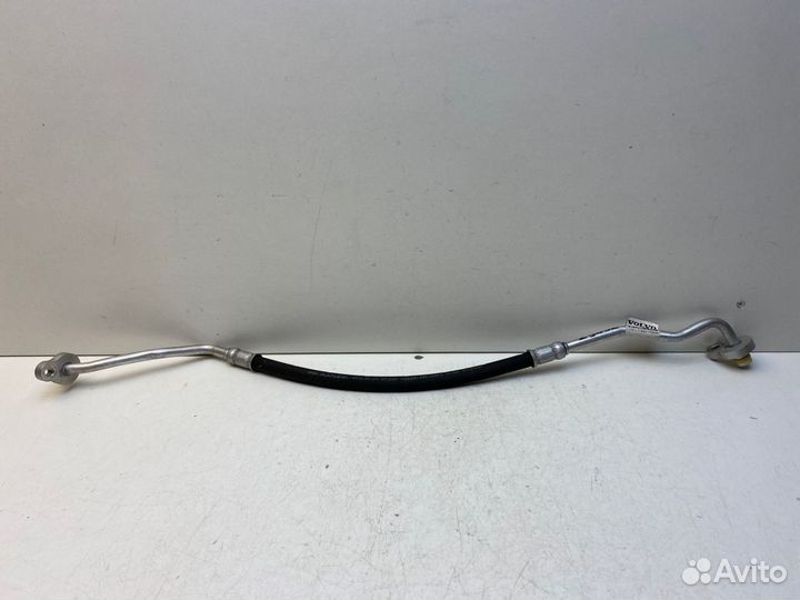 Трубка кондиционера Volvo V90 Cross Country 2017+