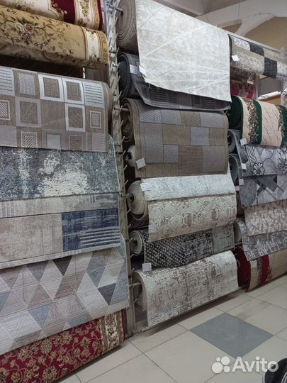 Ковровые дорожки новые