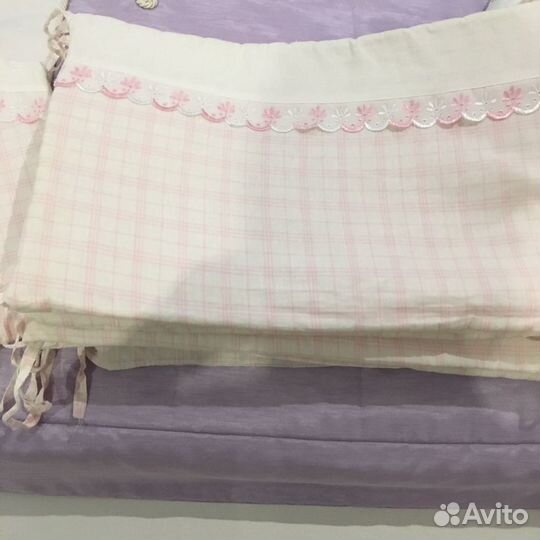 Бордюры на кроватку