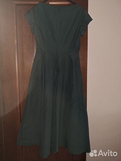 Платье цвета моря