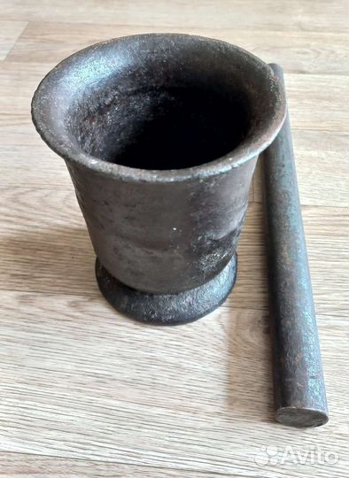 Ступка чугунная с пестиком