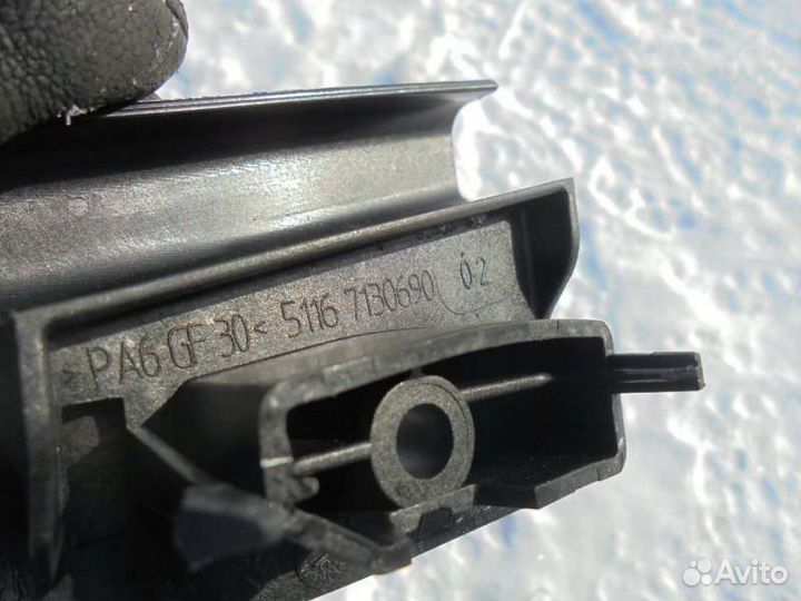 Кронштейн правый Bmw 3-Series E90 N52B25A 2006/8