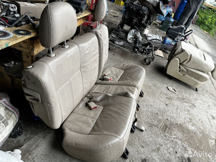 Задний кожаный диван Hover H2 GreatWall Ховер