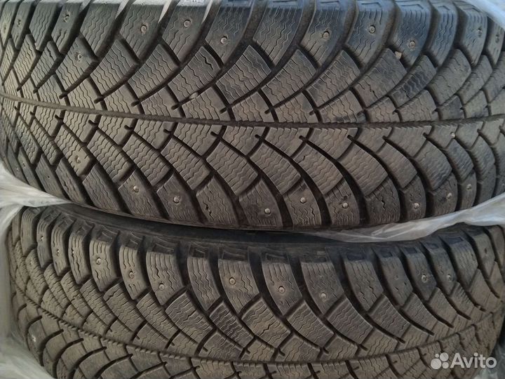 Bfgoodrich G-Force Stud 215/60 R16