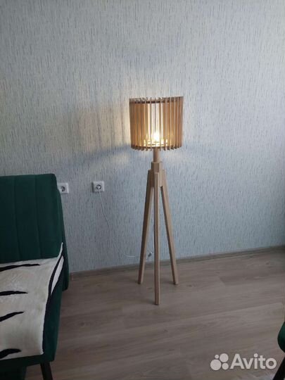 Торшер напольный