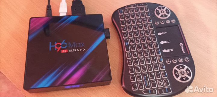 SMART TV box Android 9.0 4+64 Gb