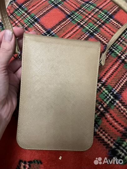 Сумка для телефона Guess